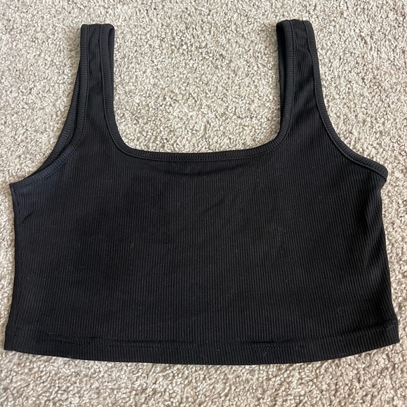 Black Tank Top Size Small - Picture 3 of 4